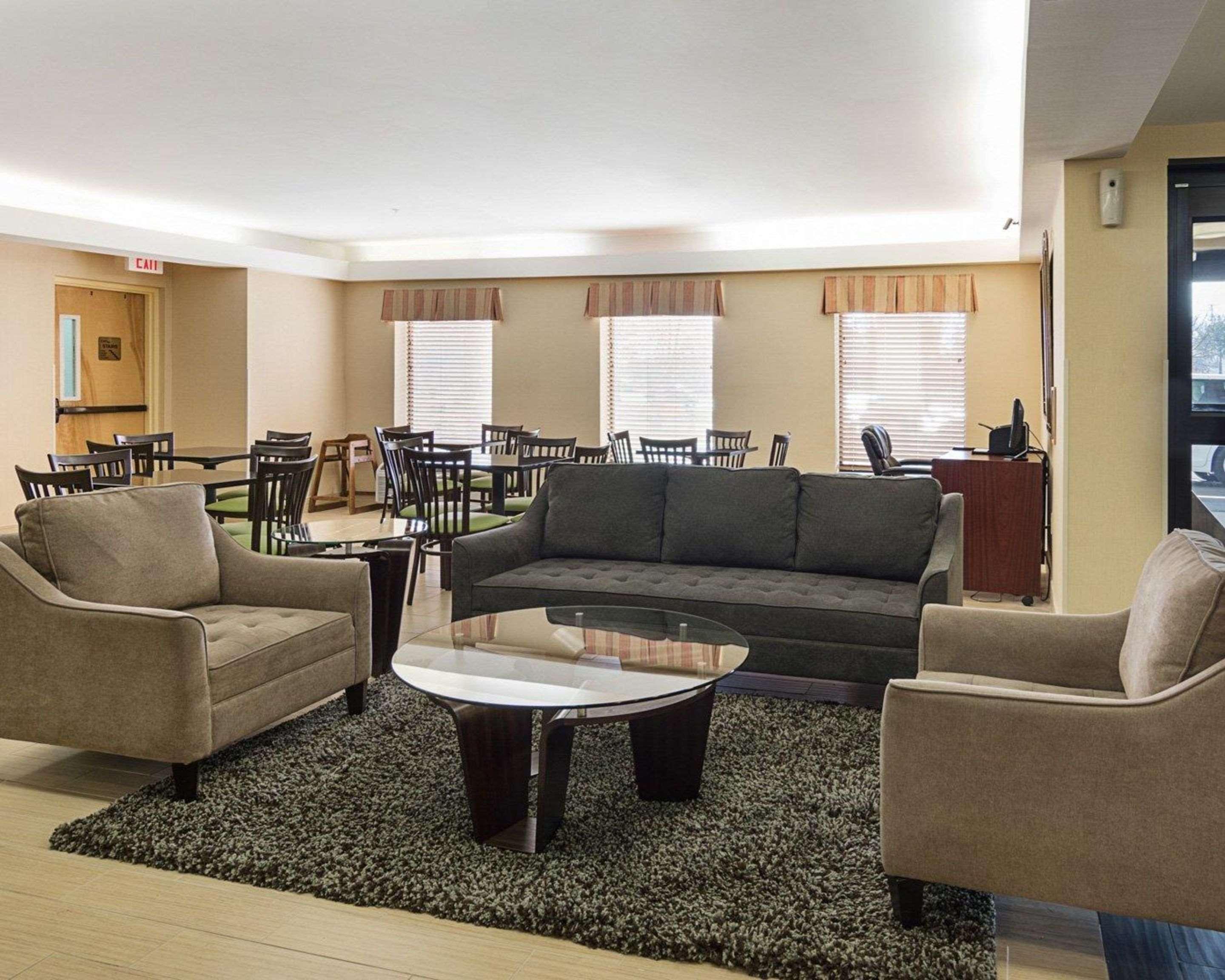 Quality Inn Richmond Airport Sandston Exterior foto
